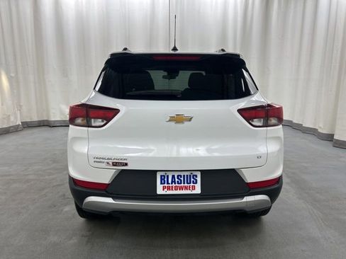 Used 2025 Chevrolet TrailBlazer LT AWD/4WD image 5