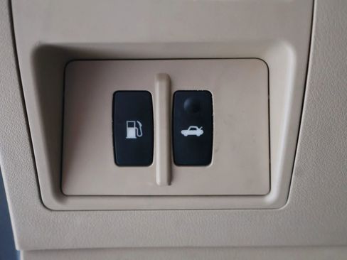 Used 2008 Lexus IS 250 AWD image 16