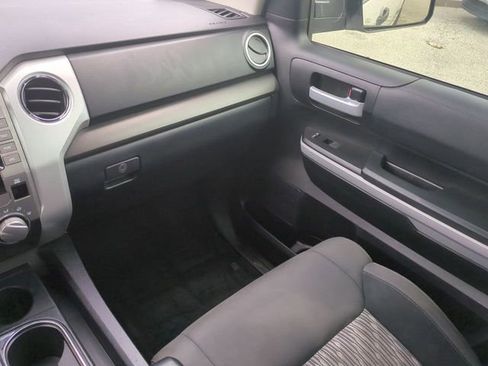 Used 2020 Toyota Tundra SR5 w/ SR5 Upgrade Package image 17