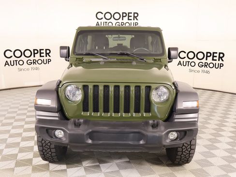 Used 2021 Jeep Wrangler Unlimited Sport AWD/4WD image 8