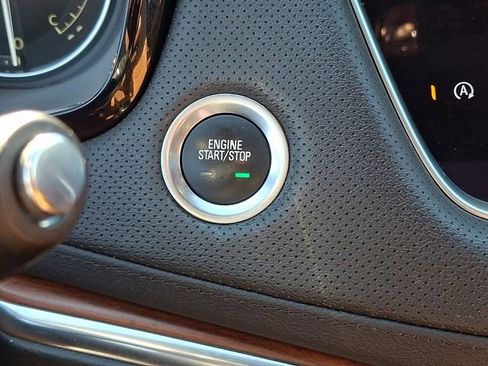 Certified 2023 Cadillac XT5 Premium Luxury image 21