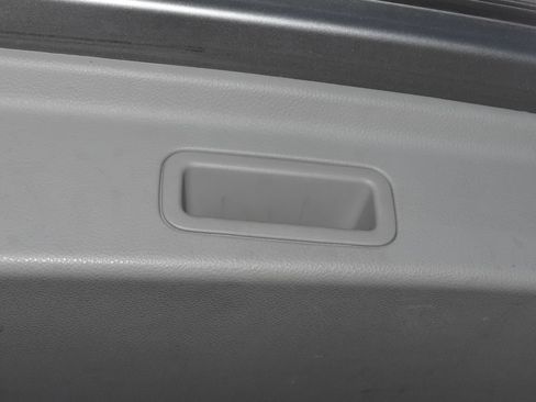 Used 2012 Nissan Quest SV w/ Protection Pkg FWD image 30
