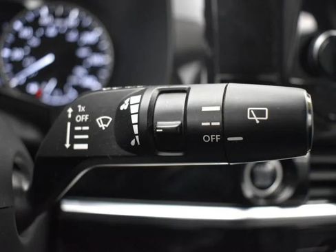 Used 2022 Nissan Pathfinder SL w/ SL Premium Package image 26