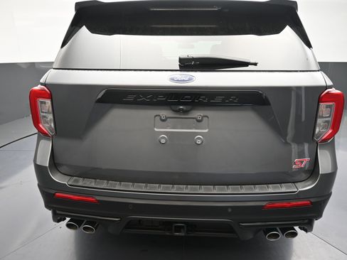 Used 2021 Ford Explorer ST w/ Equipment Group 401A image 11