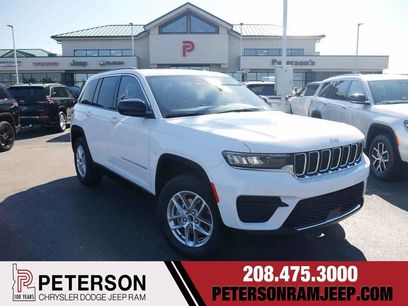 New 2025 Jeep Grand Cherokee Laredo X
