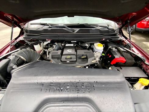 Certified 2024 RAM 2500 Tradesman w/ Chrome Appearance Group image 28