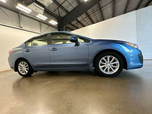 Used 2014 Subaru Impreza 2.0i Premium w/ All-Weather Package w/CVT AWD/4WD image 3