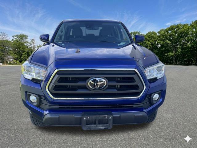 Used 2023 Toyota Tacoma SR5 AWD/4WD image 3