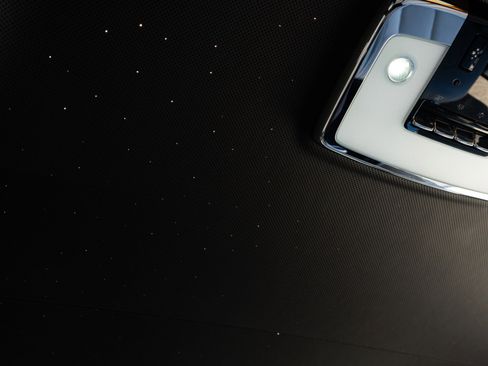 Used 2022 Rolls-Royce Cullinan w/ Cullinan Package image 29