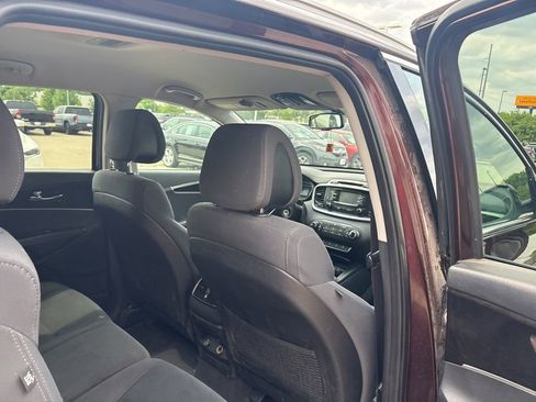 Used 2016 Kia Sorento LX w/ LX Convenience Package FWD image 27