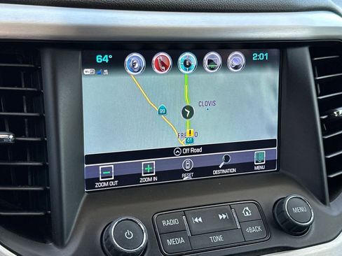 Used 2019 GMC Acadia SLT w/ LPO, Cargo Package FWD image 20