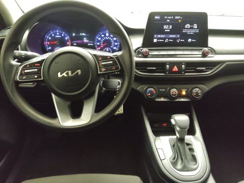 Used 2023 Kia Forte LXS w/ LXS Technology Package FWD image 22