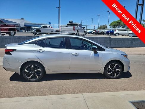 New 2025 Nissan Versa SR w/ Trunk Package image 8