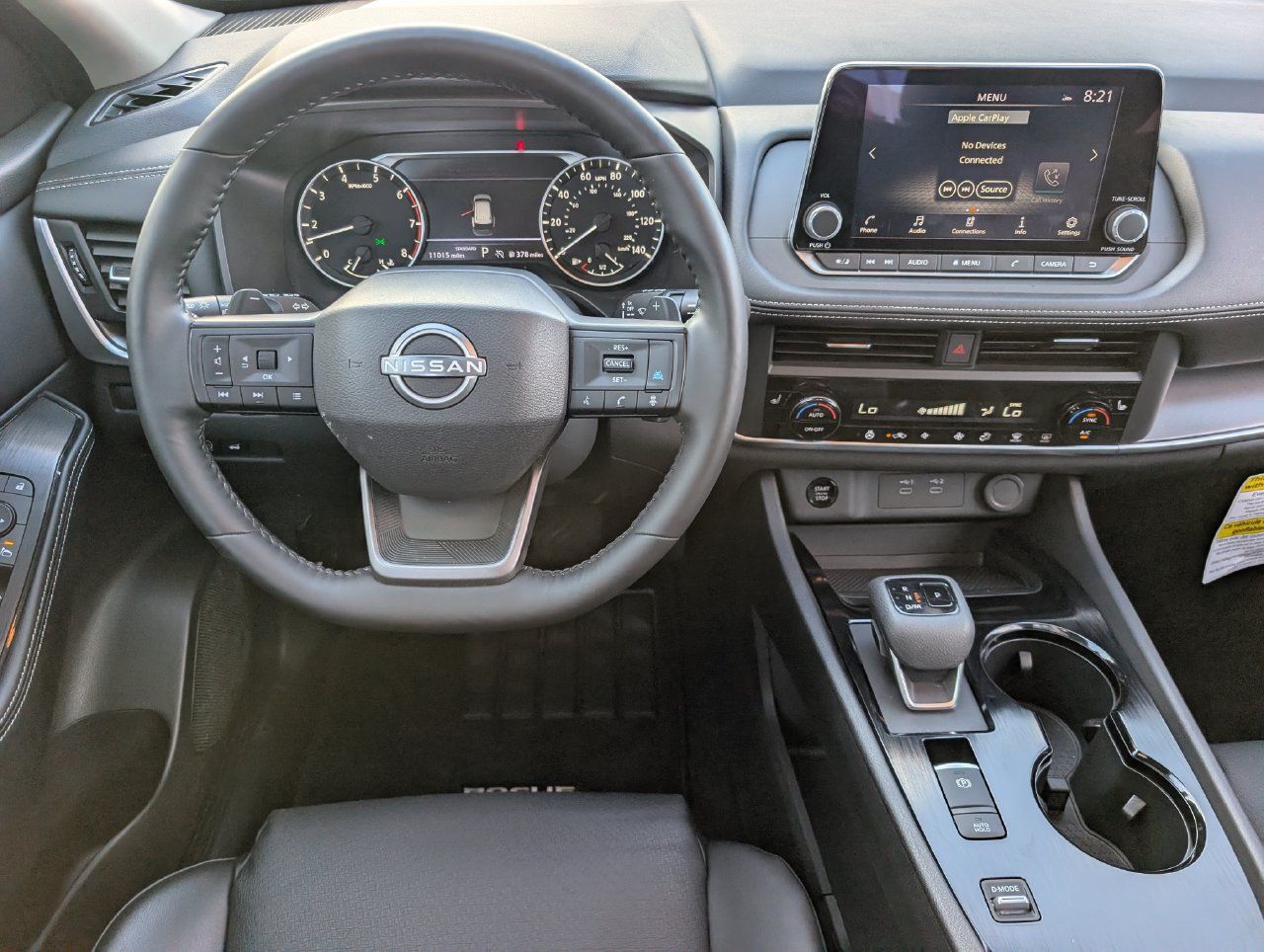 Certified 2025 Nissan Rogue SV w/ SV Premium Package FWD image 10