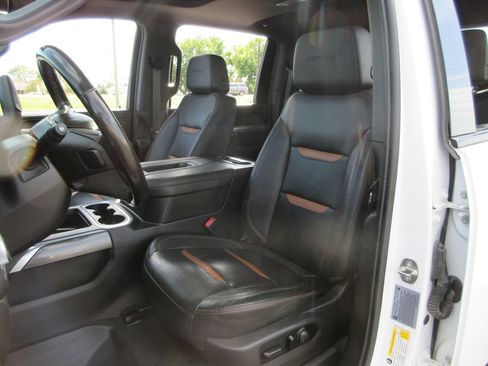 Certified 2021 GMC Sierra 2500 AT4 w/ AT4 Premium Plus Package AWD/4WD image 23