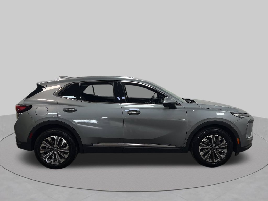 Used 2024 Buick Envision Preferred AWD/4WD image 6