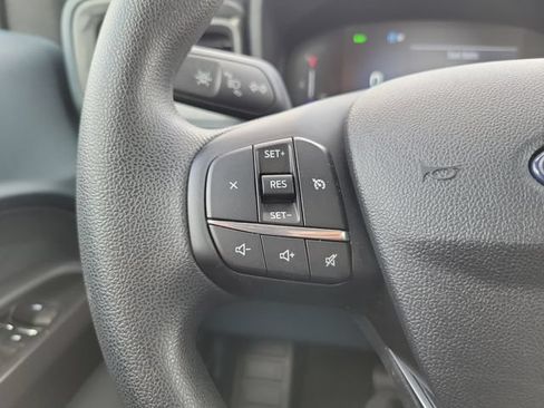 Certified 2025 Ford Maverick XL FWD image 22