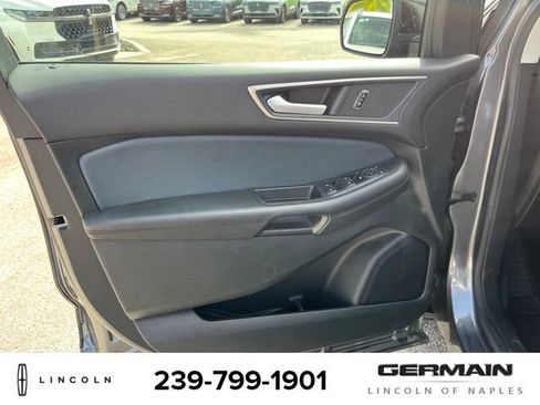 Used 2023 Ford Edge SEL w/ Sport Appearance Package AWD/4WD image 12