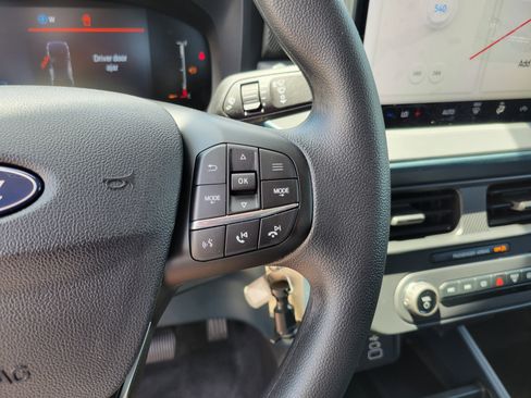 New 2026 Ford Maverick XL AWD/4WD image 13