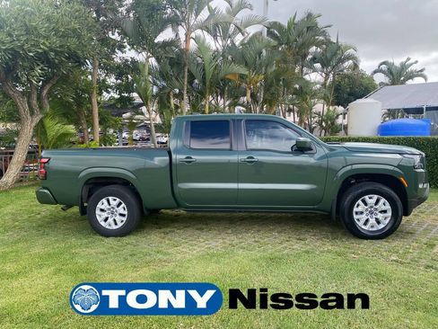 Used 2023 Nissan Frontier SV w/ Technology Package AWD/4WD image 8