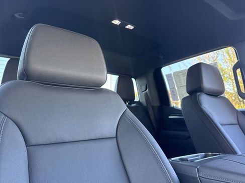 New 2026 GMC Sierra 1500 SLT w/ SLT Premium Plus Package image 16