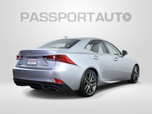 Used 2019 Lexus IS 300 F Sport w/ F Sport Package image 9