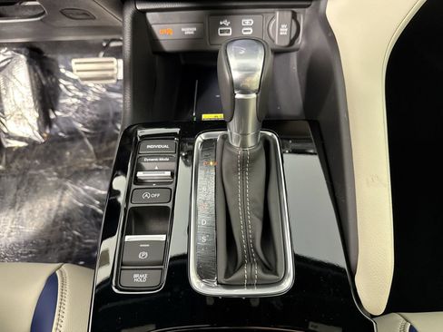 Used 2026 Acura Integra A-Spec FWD image 19