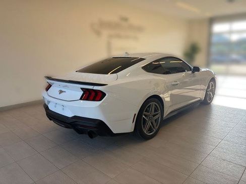 Certified 2024 Ford Mustang Coupe RWD image 2