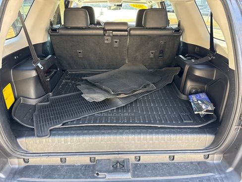 Used 2022 Toyota 4Runner Limited image 27