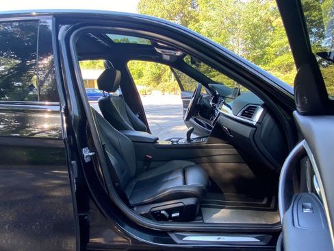 Used 2017 BMW 340i xDrive Sedan AWD/4WD image 55