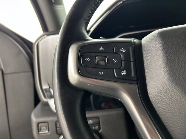 Used 2023 Chevrolet Silverado 1500 RST AWD/4WD image 9