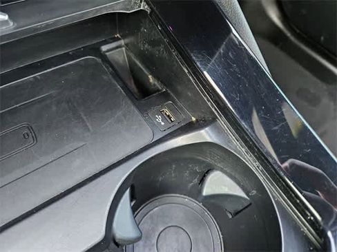 Used 2024 BMW X3 sDrive30i w/ Convenience Package image 33