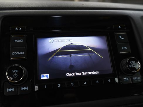 Used 2017 Honda HR-V LX image 26