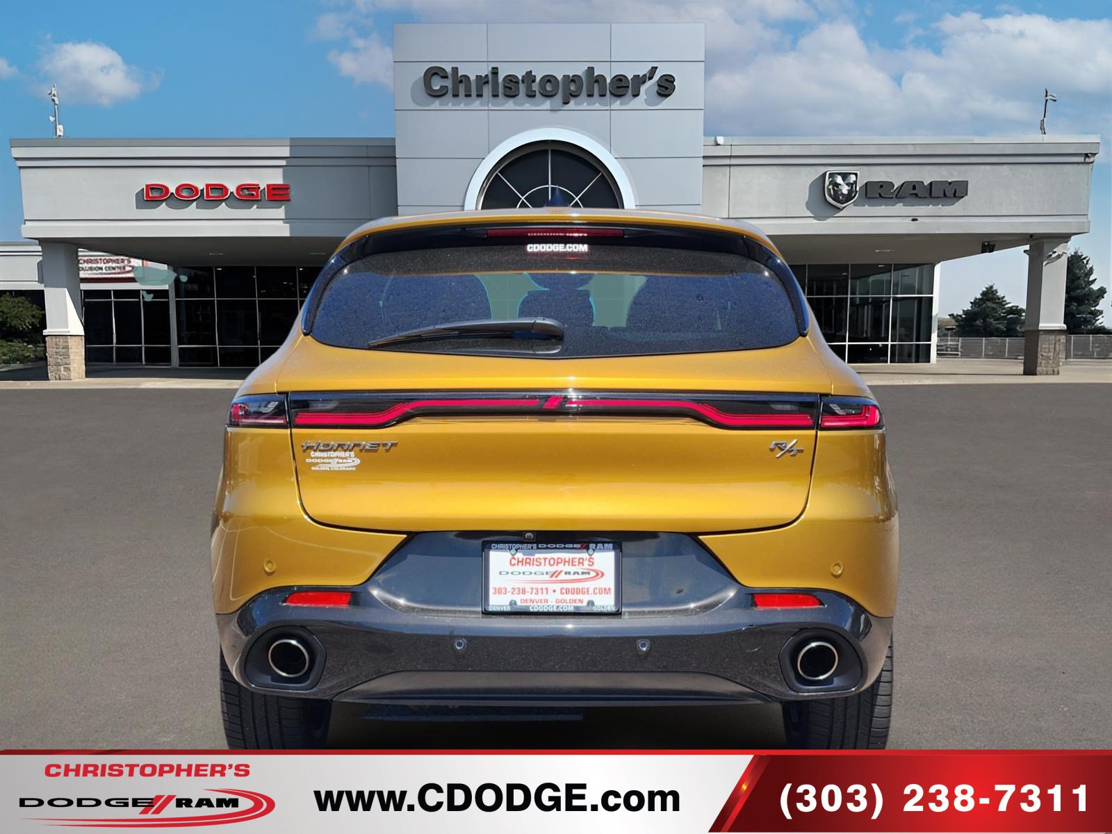 Used 2024 Dodge Hornet R/T w/ Track Pack AWD/4WD image 4