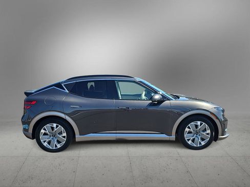 Certified 2025 Genesis GV60 RWD image 9