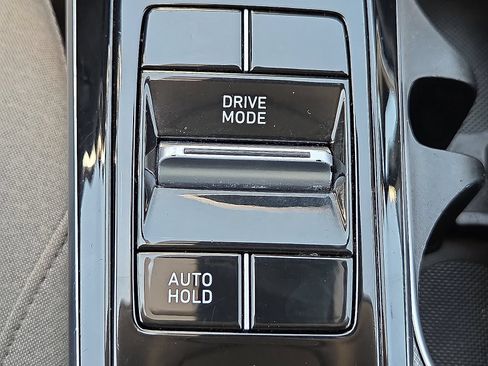 Used 2021 Hyundai Sonata SEL FWD image 17