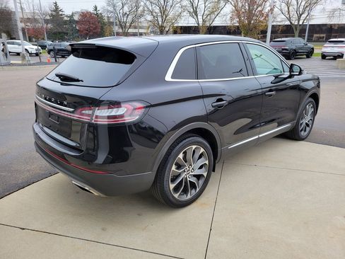 Certified 2023 Lincoln Nautilus Reserve image 33