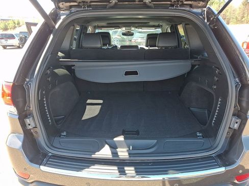 Used 2020 Jeep Grand Cherokee Limited w/ Premium Lighting Group image 29