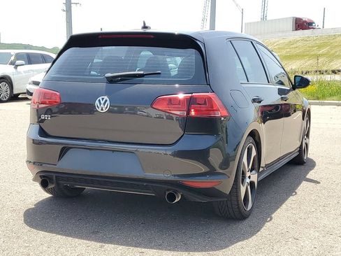 Used 2015 Volkswagen GTI SE FWD image 3