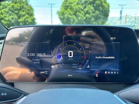 New 2026 Chevrolet Traverse Z71 w/ Driver Confidence Package AWD/4WD image 24