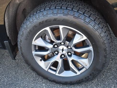 Used 2020 Chevrolet Silverado 1500 RST w/ All-Star Edition image 12