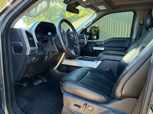 Used 2021 Ford F250 Lariat AWD/4WD image 8
