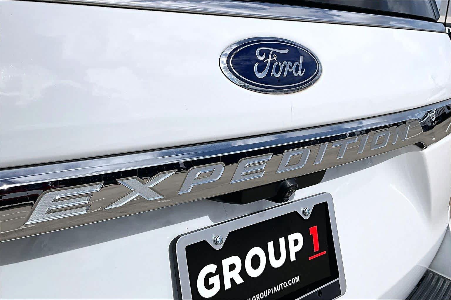 Used 2019 Ford Expedition XLT w/ Equipment Group 202A RWD image 10