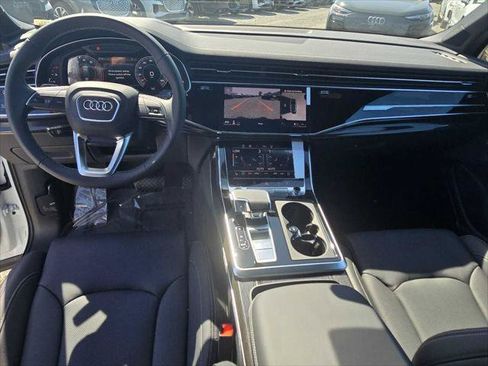 Used 2025 Audi Q7 3.0T Prestige w/ Prestige Package AWD/4WD image 23