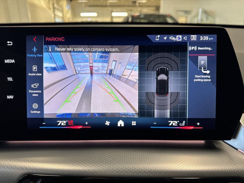 Used 2025 BMW X1 M35i image 23