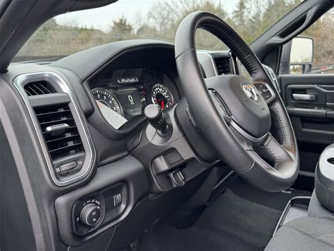 Used 2024 RAM 2500 Big Horn w/ Night Edition image 2