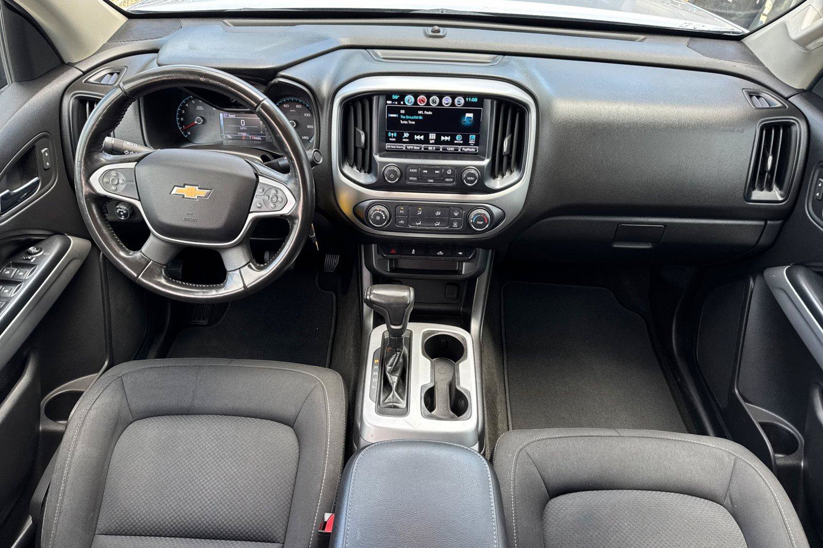 Used 2018 Chevrolet Colorado LT w/ LT Convenience Package RWD image 15