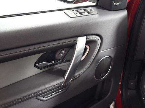 New 2026 Land Rover Discovery Sport Landmark image 4