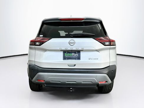 Used 2022 Nissan Rogue SV AWD/4WD image 7