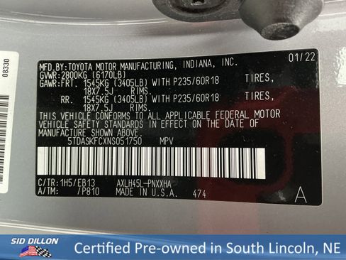 Used 2022 Toyota Sienna XLE Woodland Edition image 15